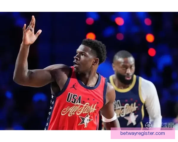 爱德华兹因伤缺席对活塞比赛 剩余6场必须全勤才能争MVP及最佳阵容资格 爱德华兹因伤缺席对活塞比赛 剩余6场必须全勤才能争MVP及最佳阵容资格