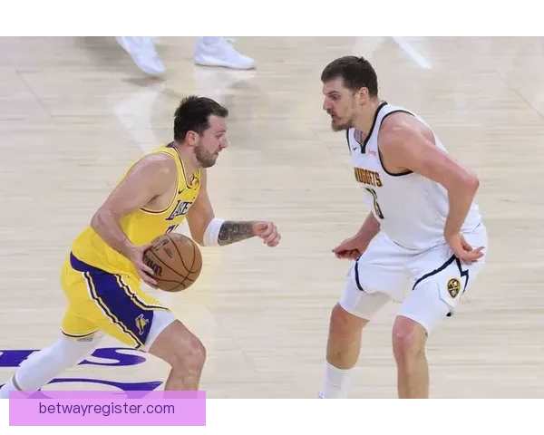 东契奇技犯撤销免禁赛 偷听战术引发热议 9连胜场均40分创历史新高